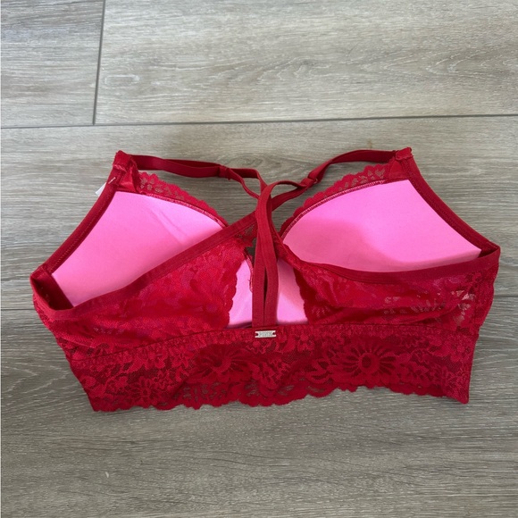PINK VICTORIA SECRET BRAND NEW SEXY RED CRISS CROSS PUSH UP BRA SIZE MEDIUM - Picture 2 of 3